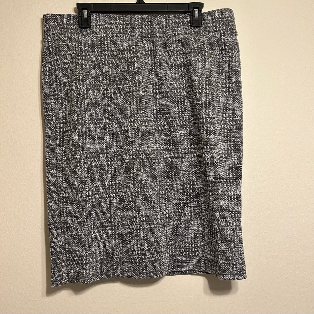 Torrid Midi Studio Double‎ Knit Pencil Skirt Gray Size 0/L/10